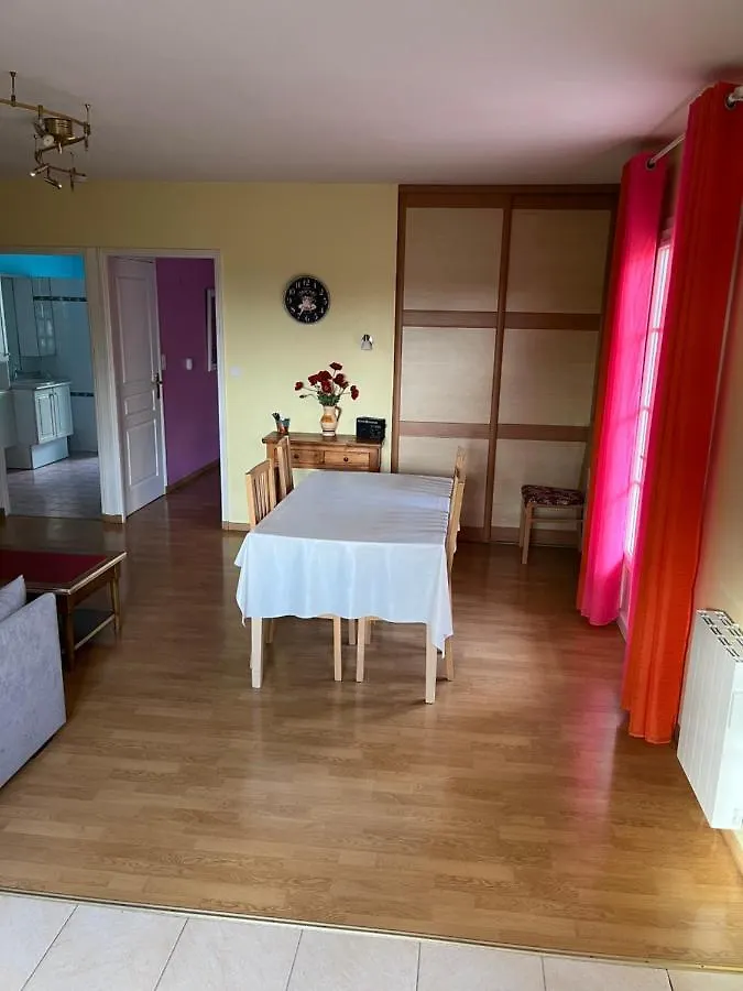 Logement Vic-Fezensac 0*,  France